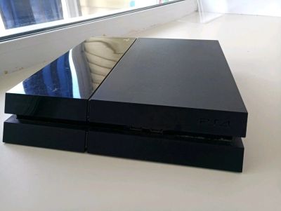 Лот: 11221590. Фото: 1. Sony PlayStation 4 500Gb, 2 геймпада. Игровые приставки, консоли