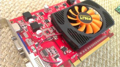 Лот: 8745394. Фото: 1. видеокарта Palit "GeForce GT 240... Видеокарты