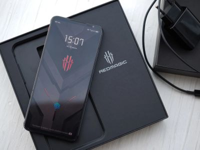 Лот: 19341938. Фото: 1. Игровой смартфон ZTE Nubia Red... Смартфоны