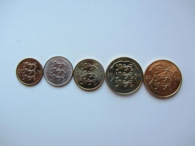 Лот: 7127023. Фото: 1. Эстония набор из 5 монет 2006... Страны СНГ и Балтии