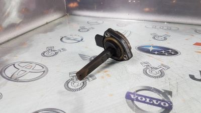 Лот: 23588410. Фото: 1. Датчик уровня масла BMW 3-Series... Электрооборудование