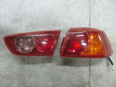 Лот: 12953681. Фото: 1. Фонарь стоп-сигнала правый Mitsubishi... Оптика и освещение