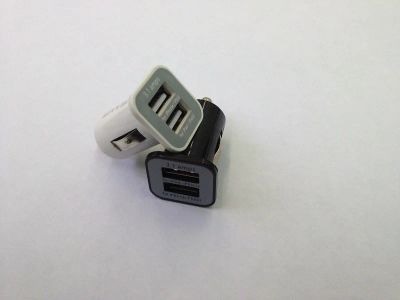 Лот: 3625157. Фото: 1. USB автомобильное зарядное устройство... Зарядные устройства, блоки питания, адаптеры сетевые для смартфонов