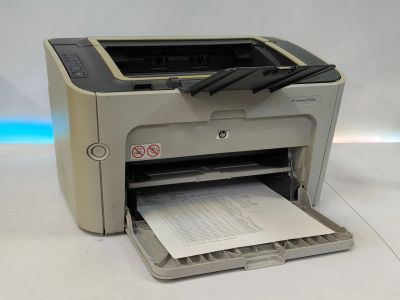 Лот: 25807251. Фото: 1. Принтер лазерный HP LaserJet P1505N. МФУ и копировальные аппараты
