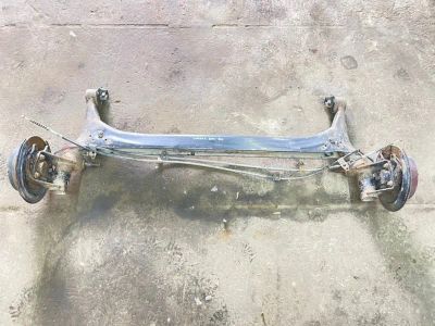 Лот: 25513068. Фото: 1. балка поперечная toyota Corolla... Двигатель и элементы двигателя
