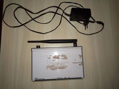 Лот: 11502972. Фото: 1. Wi-Fi роутер. Маршрутизаторы (роутеры)