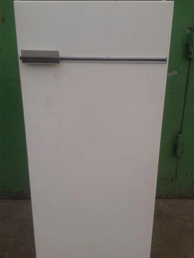 Лот: 5980913. Фото: 1. холодильник Бирюса 6. Холодильники, морозильные камеры