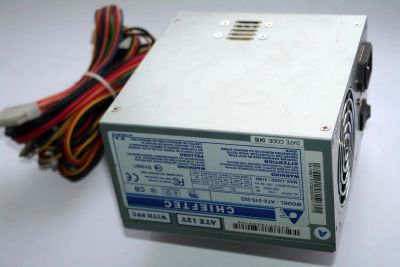 Лот: 4481341. Фото: 1. Chieftec ATX-310-202. Корпуса, блоки питания
