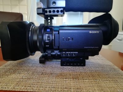 Лот: 11884176. Фото: 1. Продам видеокамеру sony HDR-CX900Е. Видеокамеры