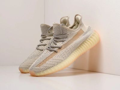 Лот: 17560696. Фото: 1. Кроссовки Adidas Yeezy 350 Boost... Кеды, кроссовки, слипоны