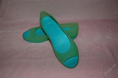 Лот: 2454494. Фото: 1. Туфли crocs р39 новые. Туфли
