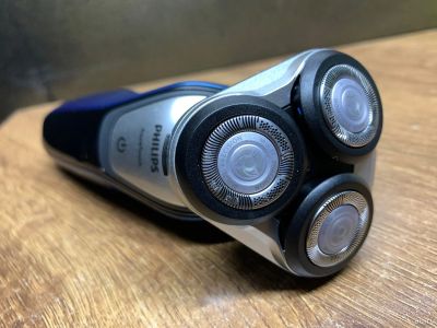 Лот: 15274737. Фото: 1. Электробритва Philips S5420 AquaTouch. Укладка и стрижка волос, бритьё, эпиляция