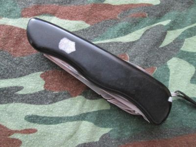 Лот: 9147996. Фото: 1. Нож Victorinox Atlas (чёрный... Ножи, топоры