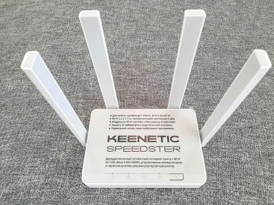 Лот: 25755562. Фото: 1. keenetic speedster. Маршрутизаторы (роутеры)