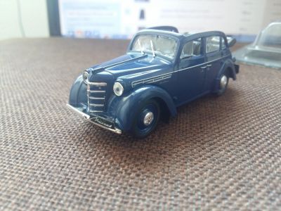 Лот: 12086764. Фото: 1. "Авто легенды СССР" модель Москвич-400-420А... Автомоделизм
