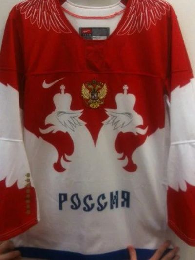Лот: 4847988. Фото: 1. Джемпер белый мужской Россия... Другое (спортивная одежда)