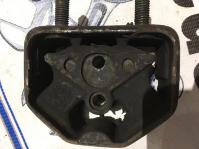 Лот: 21719025. Фото: 1. подушка двигателя Daewoo Nexia... Двигатель и элементы двигателя