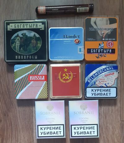 Лот: 23232166. Фото: 1. Жестяные коробки. Другое (коллекционирование, моделизм)
