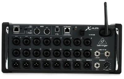 Лот: 12654334. Фото: 1. Behringer XR18 Новый. Микшеры, предусилители, микрофонные эффекты