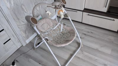 Лот: 22492728. Фото: 1. Качалка детская. Ходунки, прыгунки, качели