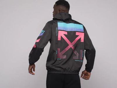 Лот: 17289058. Фото: 1. Ветровка OFF-WHITE. Верхняя одежда