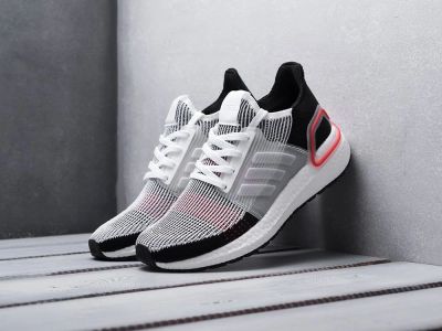 Лот: 17094630. Фото: 1. Кроссовки Adidas Ultra Boost 2019... Кеды, кроссовки, слипоны
