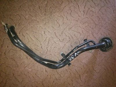 Лот: 11275442. Фото: 1. Горловина бензобака Nissan Skyline... Кузов