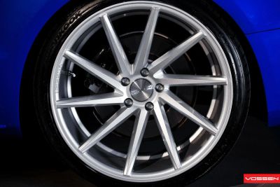 Лот: 11154729. Фото: 1. Vossen cvt ! 5\120 8j et35 \ 9j... Диски
