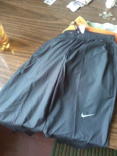 Лот: 5465096. Фото: 1. Новые оригинальные штаны nike... Брюки, джинсы, шорты