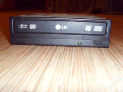 Лот: 1366353. Фото: 1. Оптический привод DVD±RW / CD-RW... Приводы CD, DVD, BR, FDD