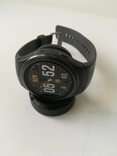 Лот: 10013695. Фото: 1. Samsung gear s2 (оригинал). Смарт-часы, фитнес-браслеты, аксессуары