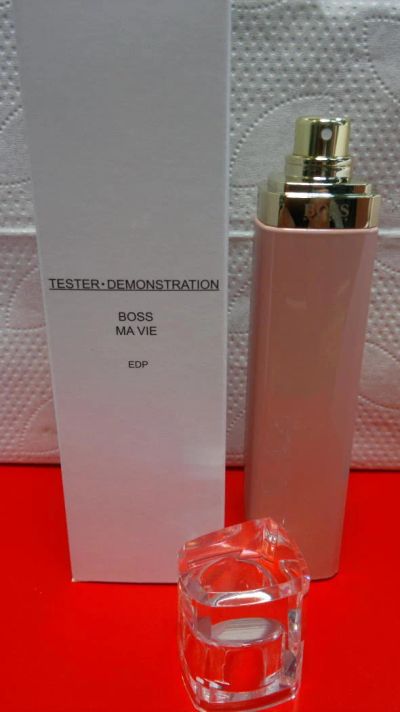 Лот: 4452409. Фото: 1. Парфюмированная вода Hugo Boss... Женская парфюмерия