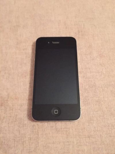 Лот: 4843596. Фото: 1. Смартфон Apple iPhone 4 3.5" 16... Смартфоны