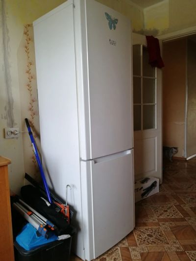 Лот: 16478107. Фото: 1. Холодильник hotpoint ariston. Холодильники, морозильные камеры