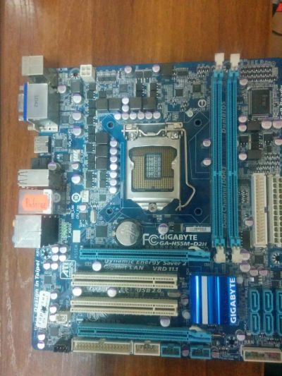 Лот: 6224155. Фото: 1. Материнская плата Gigabyte GA-H55M-D2H... Материнские платы