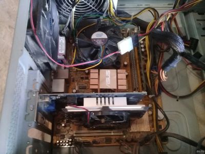 Лот: 13793906. Фото: 1. ASUS P5KPL-CM. Материнские платы