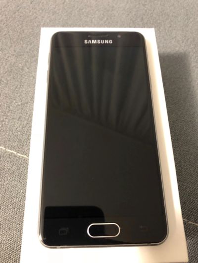 Лот: 11905372. Фото: 1. Samsung Galaxy A3 2016. Смартфоны
