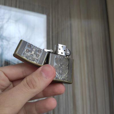 Лот: 17443585. Фото: 1. Новая зажигалка зиппо. Зажигалки, спички, пепельницы