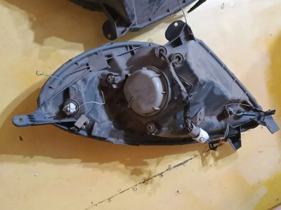Лот: 24427944. Фото: 1. Фары Toyota funcargo. Оптика и освещение