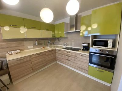 Лот: 25733630. Фото: 1. 3-комн. квартира , Красноярск... Квартиры, студии