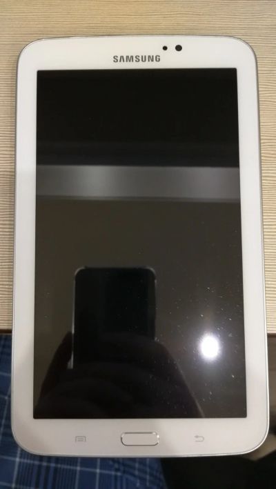 Лот: 12848059. Фото: 1. Планшет Samsung SM-T210 8GB. Планшеты