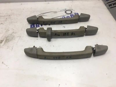 Лот: 21715886. Фото: 1. ручка салонная Kia Rio DC. Расходные материалы
