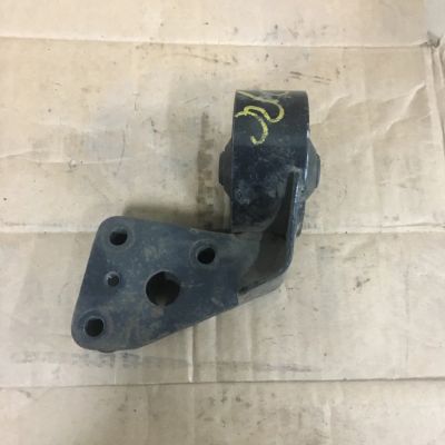 Лот: 11935976. Фото: 1. Подушка двигателя Nissan B14/N15... Двигатель и элементы двигателя