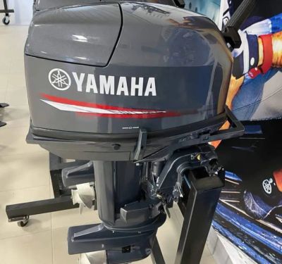 Лот: 25362857. Фото: 1. 2х-тактный лодочный мотор YAMAHA... Лодочные моторы