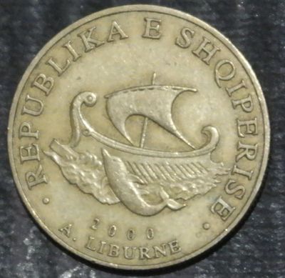 Лот: 19982420. Фото: 1. Экзотика с рубля (21053) Албания. Остальные страны