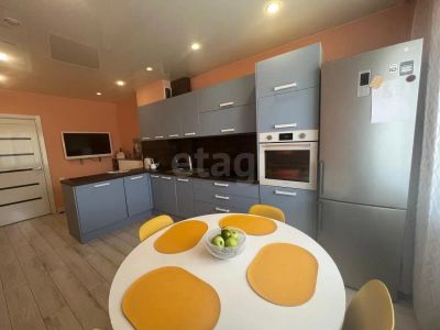 Лот: 25651862. Фото: 1. 3-комн. квартира , Красноярск... Квартиры, студии