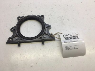 Лот: 20381962. Фото: 1. Крышка коленвала Toyota Ractis... Двигатель и элементы двигателя