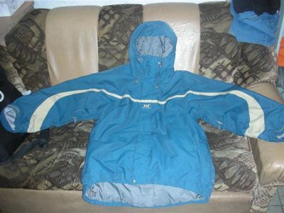 Лот: 1557931. Фото: 1. Сноубордическая куртка Helly Hansen... Другое (спортивная одежда)
