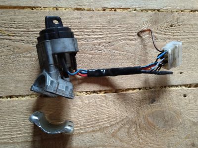 Лот: 14838956. Фото: 1. Замок зажигания ВАЗ. Механические блокираторы и противоугонные устройства