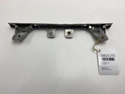 Лот: 21183903. Фото: 1. Кронштейн Audi A8 2003 4E1805239B... Двигатель и элементы двигателя